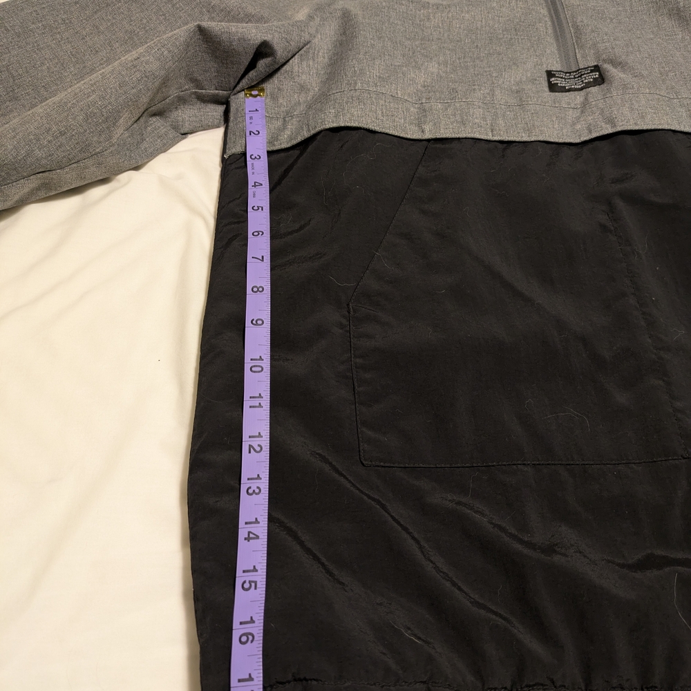 Men's Gray and Black Hooded Jacket - Picture 10 of 14